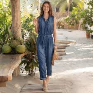 Cloth & Stone Blue Sleeveless Jumpsuit